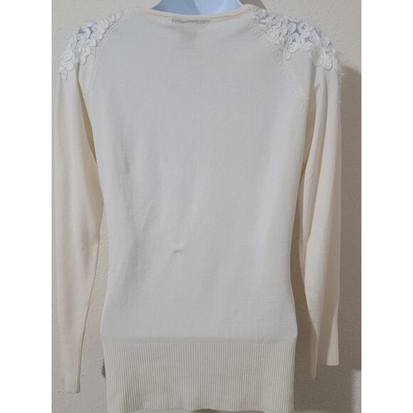 Laseine Cream Soft Stitched Flowers On Bodice Sweater Small Long Sleeve Delicate - Picture 3 of 5